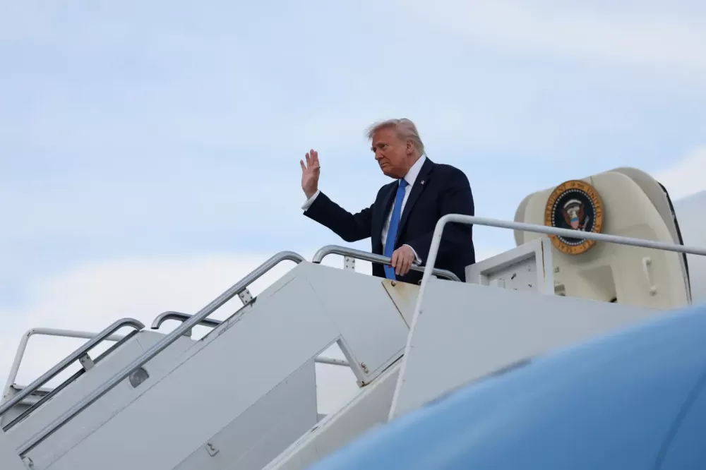 Trump: Boeing presenteado pelo Catar será usado pelo governo como Air Force One.
