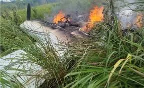 Avião com 200 kg de droga é interceptado pela FAB no Pará.
