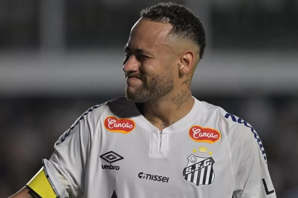 Neymar anuncia leilão em São Paulo no mesmo dia de jogo da Seleção Brasileira