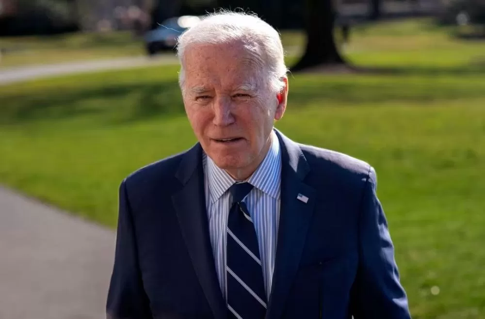 Biden é diagnosticado com forma agressiva de câncer de próstata.