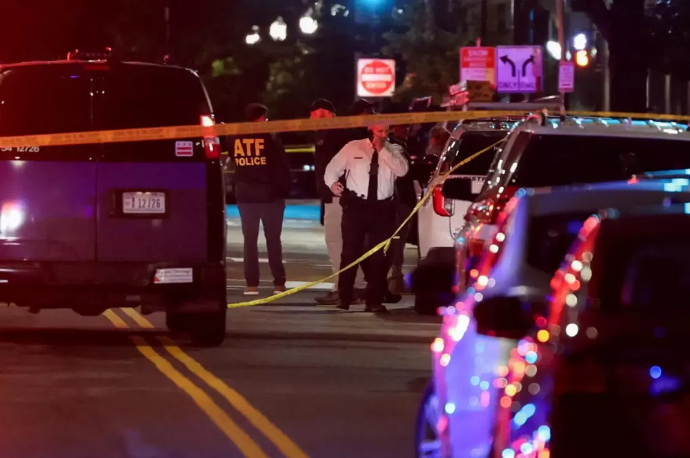 Dois funcionários da embaixada israelense são baleados e mortos em Washington.