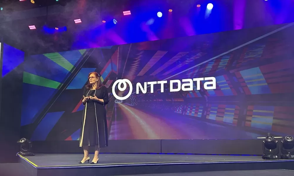 Agentes autônomos de IA são a nova fase de investimento, diz CEO da Microsoft.