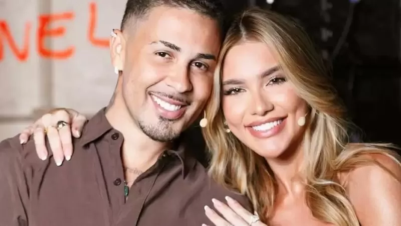 Cantor baiano detona Virgínia e Carlinhos Maia em show: “não fecho com nenhum filho da puta”.