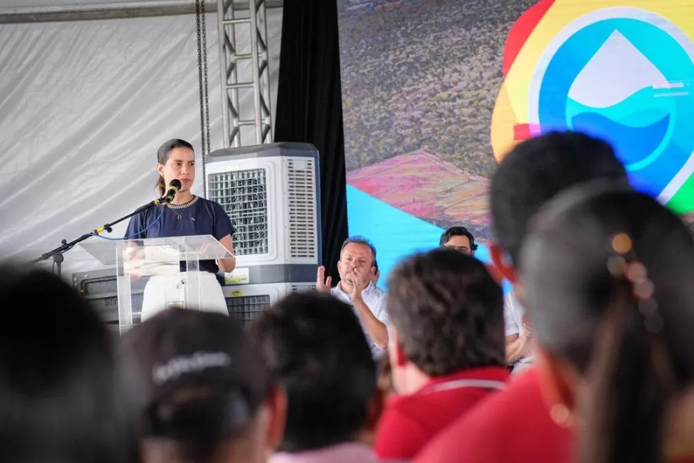 “Há muito mais coisas que nos une nesse palanque do que nos separa“, afirmou Raquel Lyra, em Salgueiro.