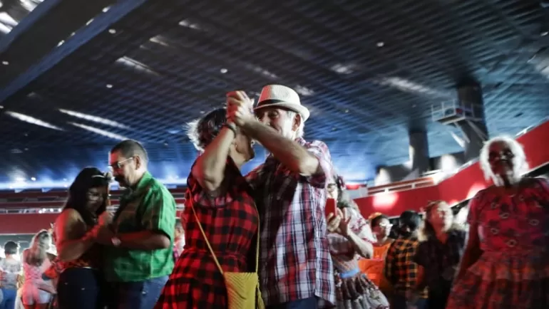 Prefeitura do Recife realiza concurso inédito para eleger a Rainha e o Rei do Milho da Pessoa Idosa.