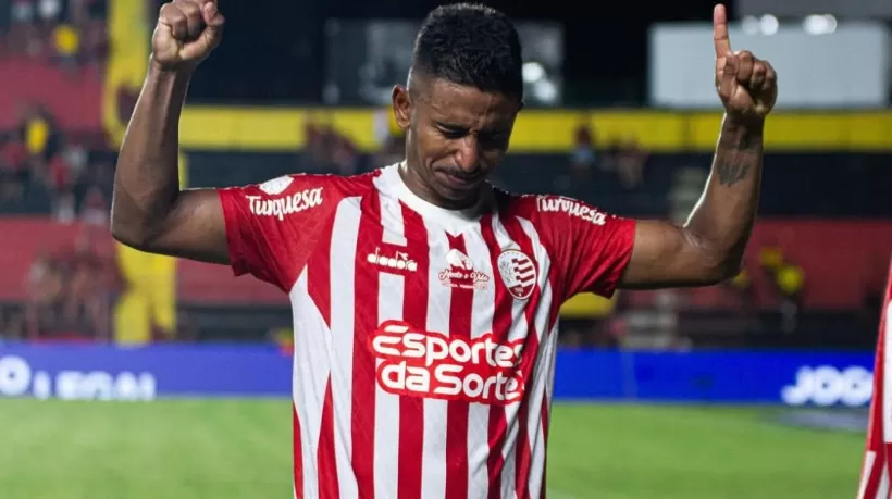 Náutico: Marcos Ytalo celebra oportunidade e mira recuperação contra o ABC.