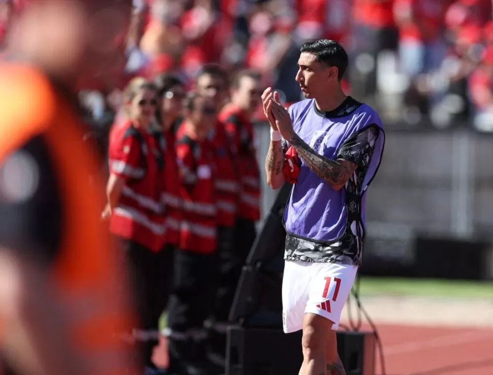 Di María volta ao Rosario Central para encerrar sua vitoriosa carreira 'em casa'.