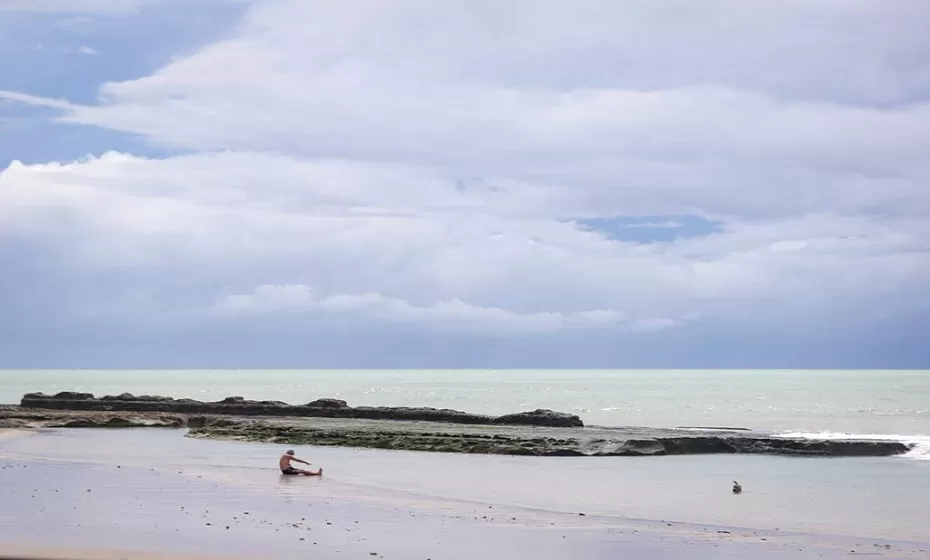 Recife: corpo de vítima de “possível afogamento” na praia do Pina é localizado em Brasília Teimosa.