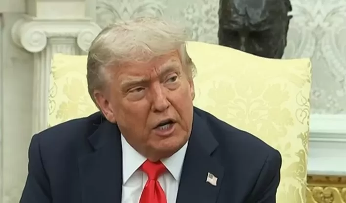 Tribunal dos EUA decide que Trump pode barrar agência de notícias em eventos na Casa Branca.