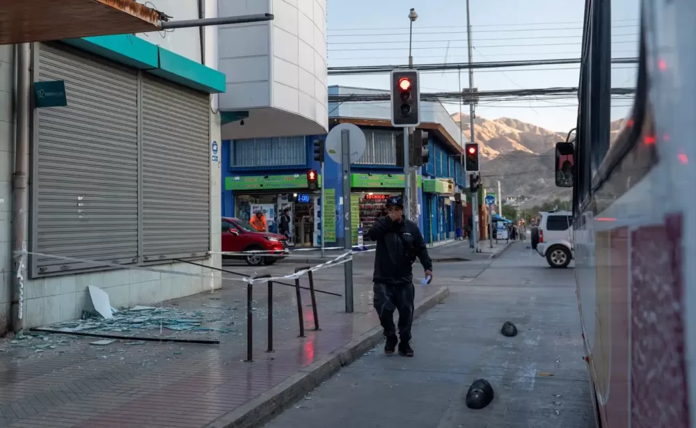 ASSISTA: Terremoto no Chile de magnitude 6,4 causa danos e deixa 20 mil sem luz.