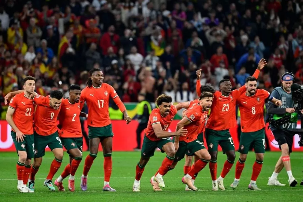 Portugal derrota a Espanha na disputa de pênaltis e é 1ª seleção bicampeã da Liga das Nações