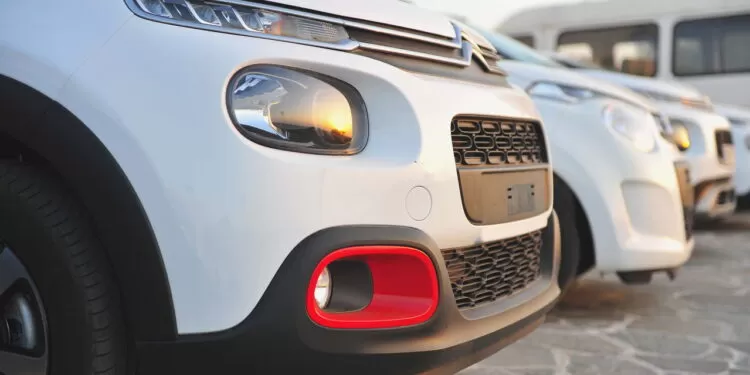 Carro Popular de R$ 80 Mil já é sucesso, supera ONIX e vira um dos 0 Km mais baratos do Brasil.