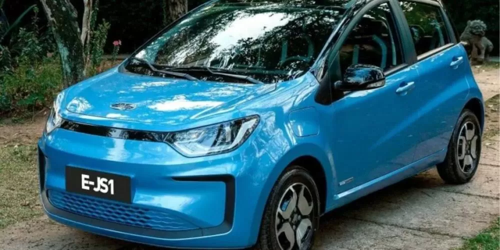 Confira os carros elétricos mais econômicos sem perder a sustentabilidade e praticidade.