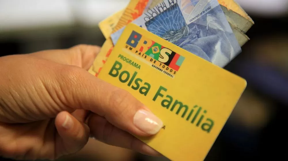 Bolsa Família de junho tem valor mínimo de R$ 600 mais adicionais extras.