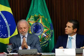 Congresso analisará vetos de Lula e pode avançar com CPMI do INSS na próxima terça.
