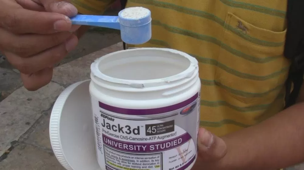 Estagiário de academia deve indenizar família de atleta que tomou suplemento proibido e morreu.