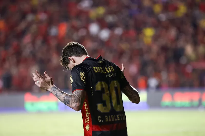 Barletta nega racha no Sport e foca em recuperação na Série A após chegada de Daniel Paulista.