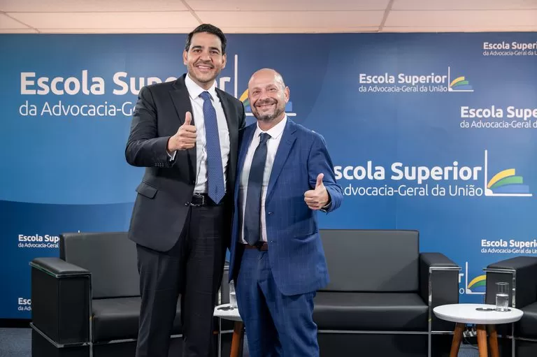 Saiba quando e como os descontos ilegais do INSS serão devolvidos a aposentados.