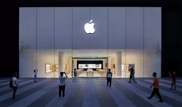 Acionistas processam Apple por supostamente exagerar nos progressos em IA.