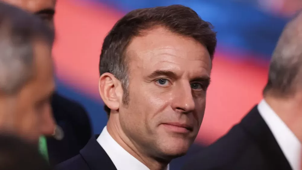 Macron realizará reunião de emergência após ataques dos EUA ao Irã.