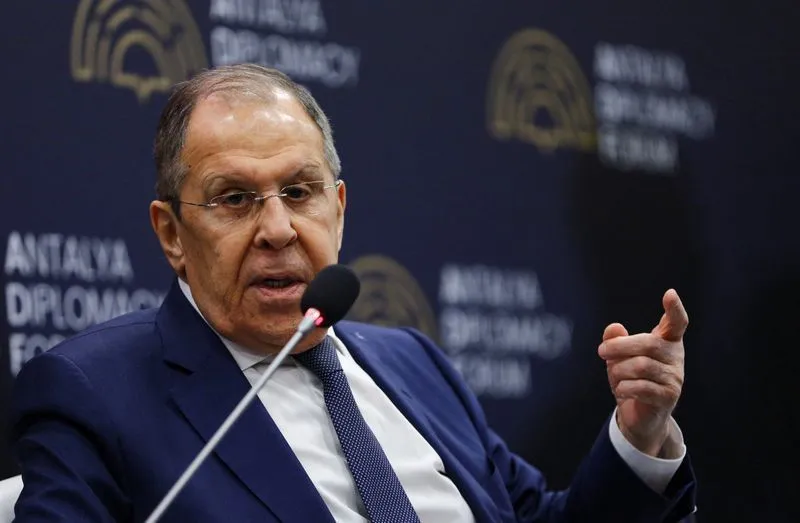 Rússia condena ataque dos EUA ao Irã e chama decisão de “irresponsável”.