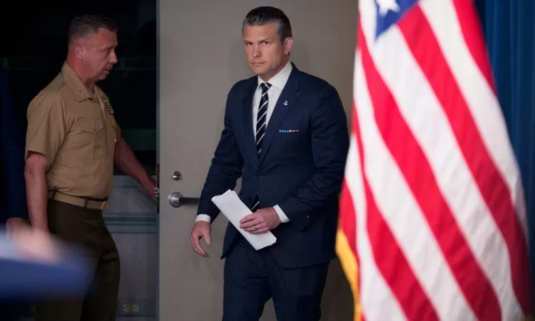 ‘Devastamos o programa nuclear iraniano com uma operação histórica’, diz secretário de Defesa dos EUA.