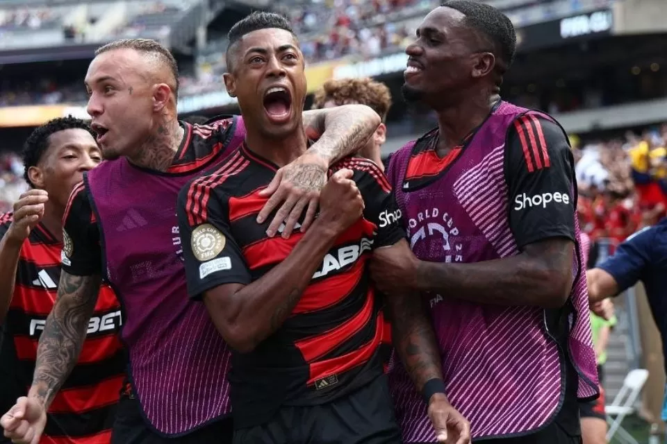 Flamengo bate recorde de público entre os brasileiros no Mundial; Fluminense é o pior na rodada.