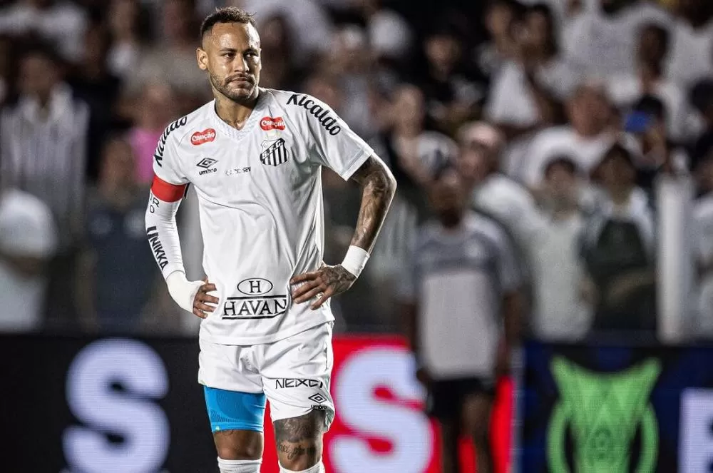 A uma semana do fim do contrato, Neymar tem futuro indefinido no Santos.