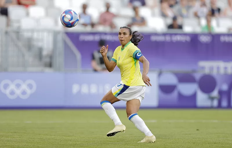 De volta à seleção brasileira, Marta diz que Copa no Brasil 'representa um sonho'.