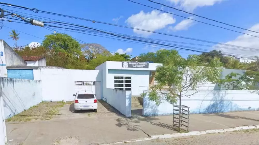 Homem ateia fogo no irmão e é preso no Agreste.