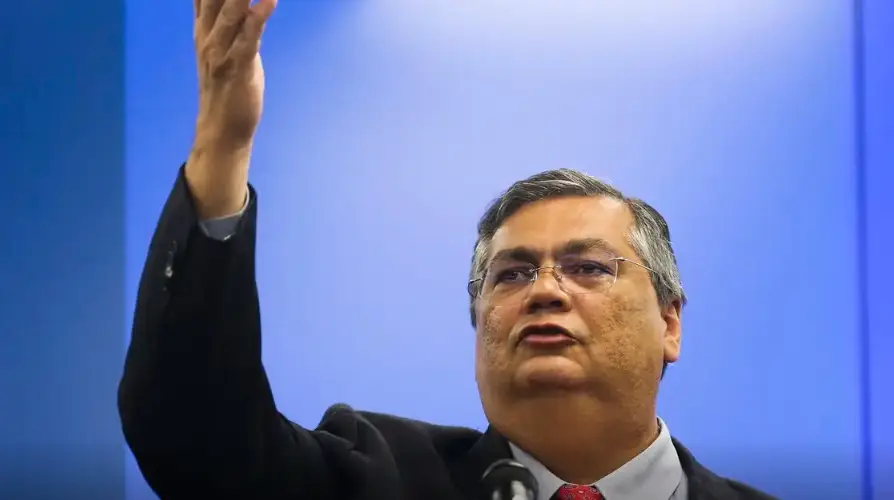 Em audiência sobre emendas, Dino alerta que rigor fiscal é exigência constitucional.