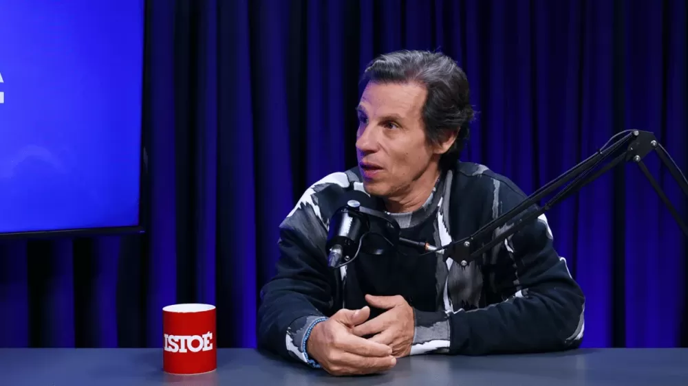 Chilli Beans vai lançar collab inédita com Havaianas após 10 anos de espera; veja bastidores.