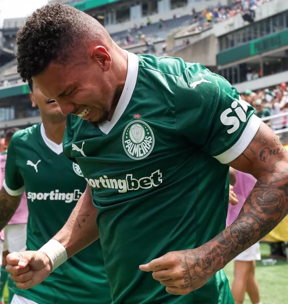 Paulinho diz que antecipou estratégia do gol para Mayke: 'Só preciso de um chute rasteiro'.