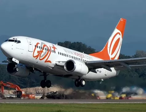 Novo afundamento de asfalto atinge aeroporto de Fernando de Noronha em menos de uma semana.