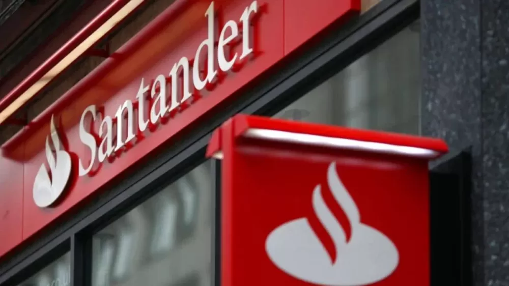 Santander reduz projeções de inflação em 2025 e 2026 e prevê corte da Selic em janeiro.