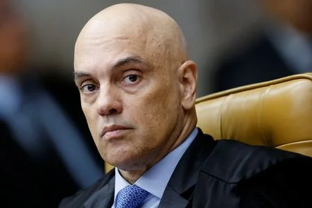 IOF: Moraes suspende decisões do governo e do Congresso e marca audiência de conciliação