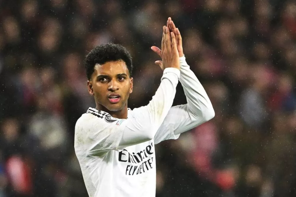Real Madrid nega ofertas por Rodrygo, mas não descarta negociar brasileiro.