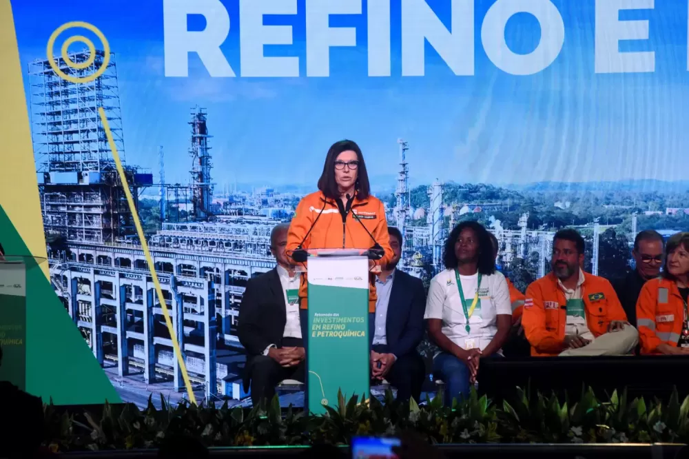 Petrobras avalia opções para Polo Bahia, inclusive a venda, diz CEO.