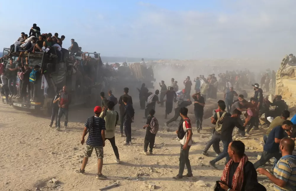 Faixa de Gaza: 5 soldados israelenses e 18 civis palestinos morrem em ataques mútuos