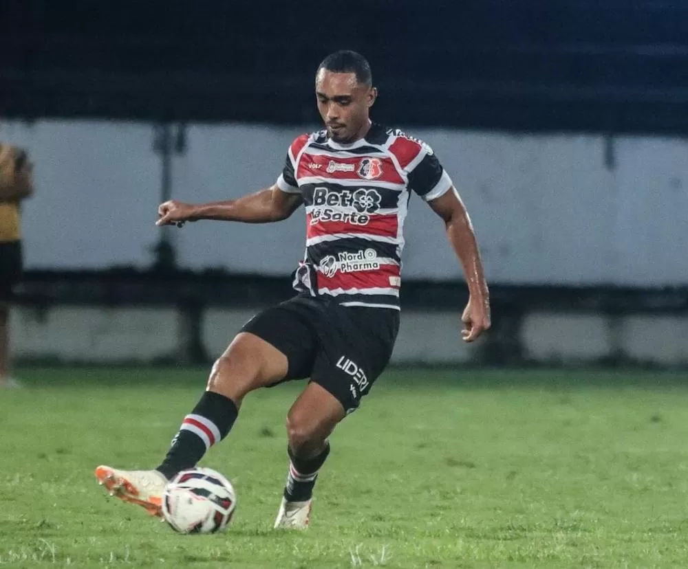 Santa Cruz: Eurico reconhece queda de rendimento, mas revela pacto por liderança geral da Série D