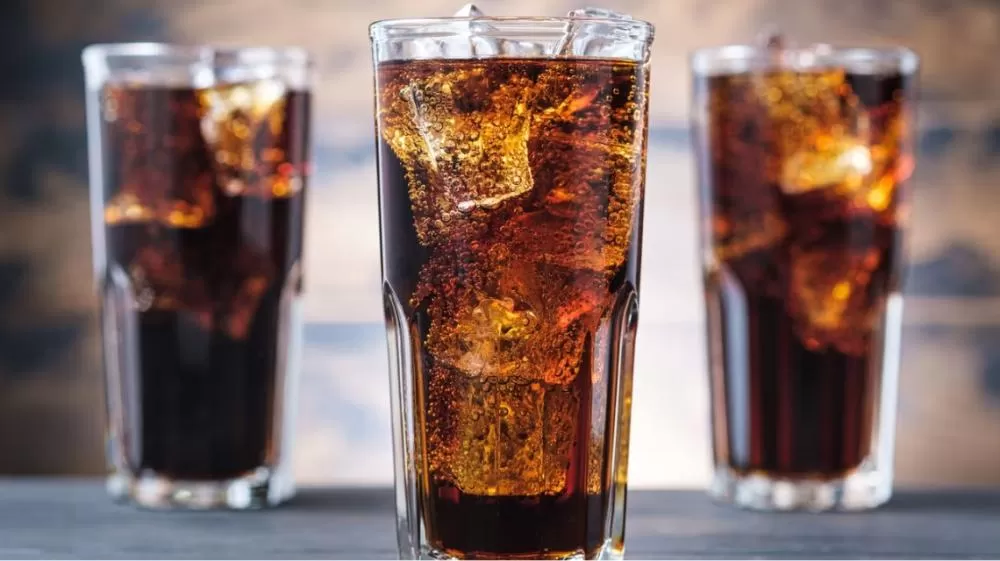 Refrigerante zero virou moda mas a ciência tem um alerta importante