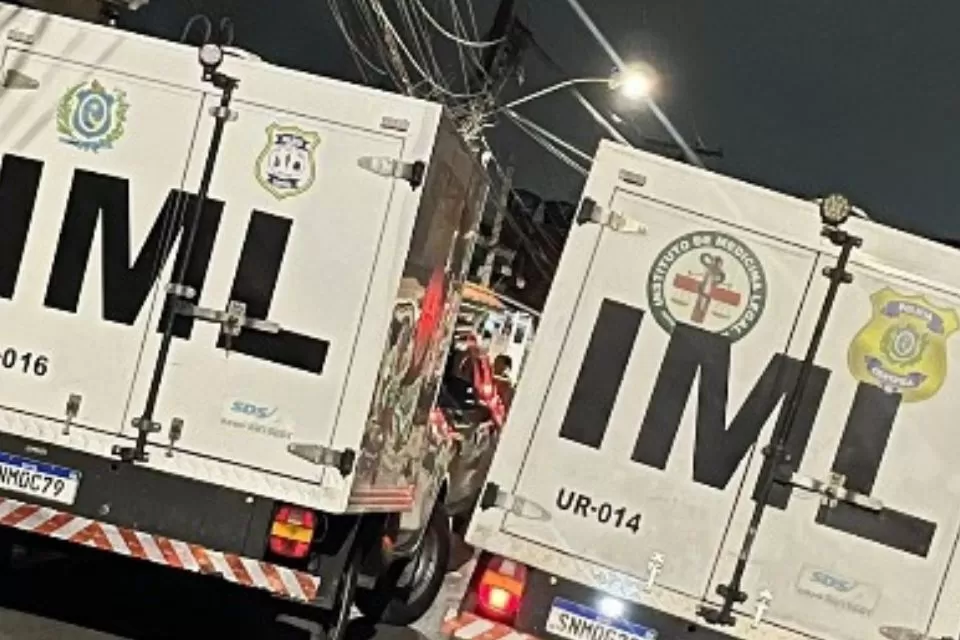 Sete homens são mortos a tiros em chacina na Zona Norte do Recife.