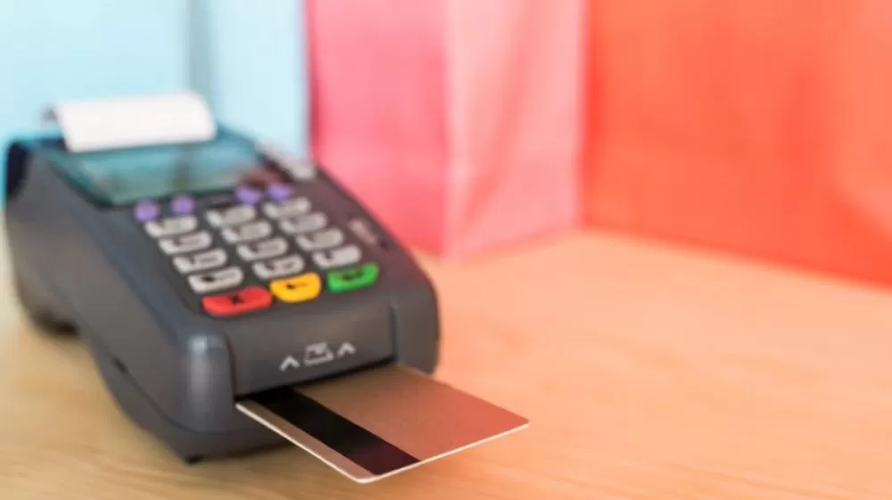 Banco deve indenizar cliente vítima de golpe da maquininha se não emitir alerta de fraude