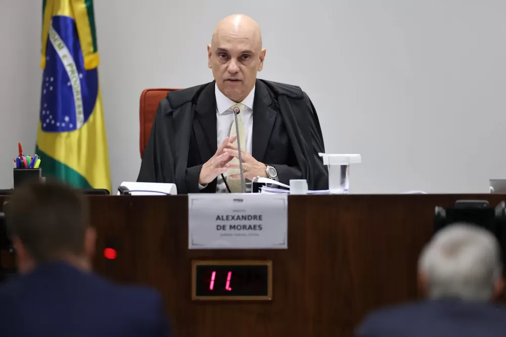 Servidor diz ao STF que foi orientado a ligar Lula a facção e mapear redutos petistas