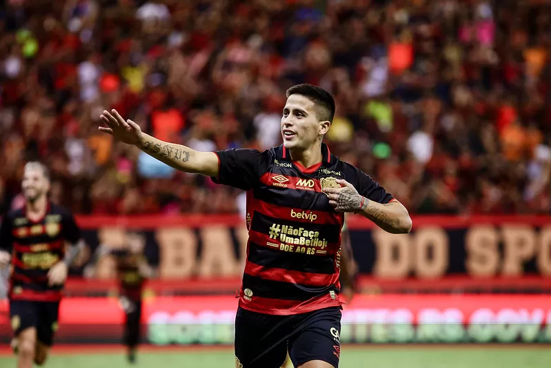 Sport anuncia rescisão contratual com meia Titi Ortiz