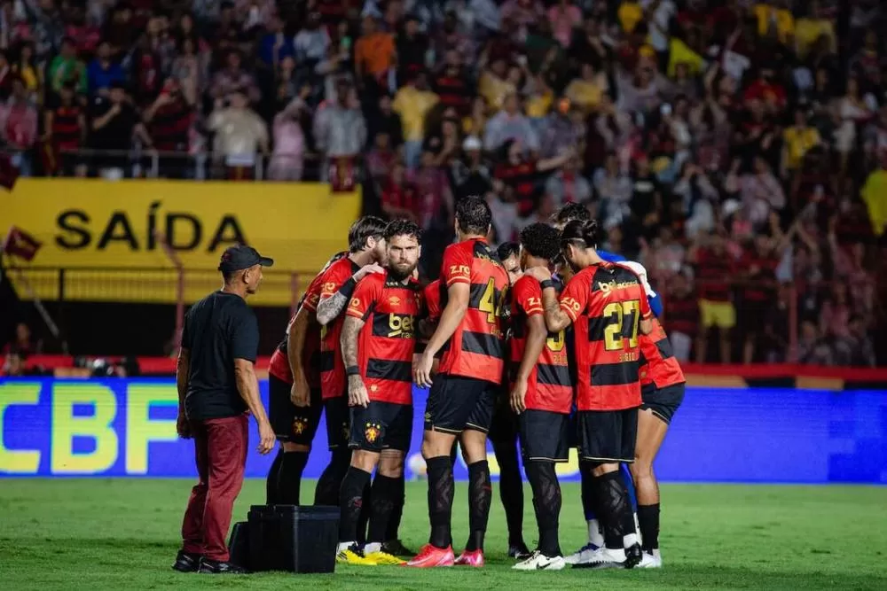 Sport x Botafogo: confira prováveis escalações do jogo deste domingo (20) e saiba onde assistir