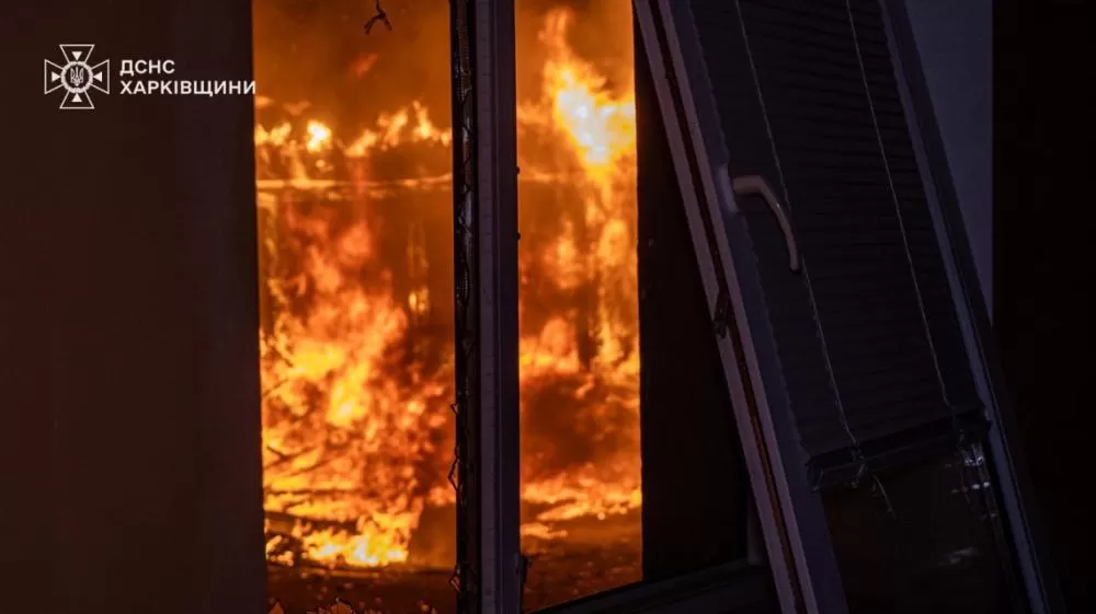 Ataques russos atingem prédios residenciais, supermercado e creche, em Kiev