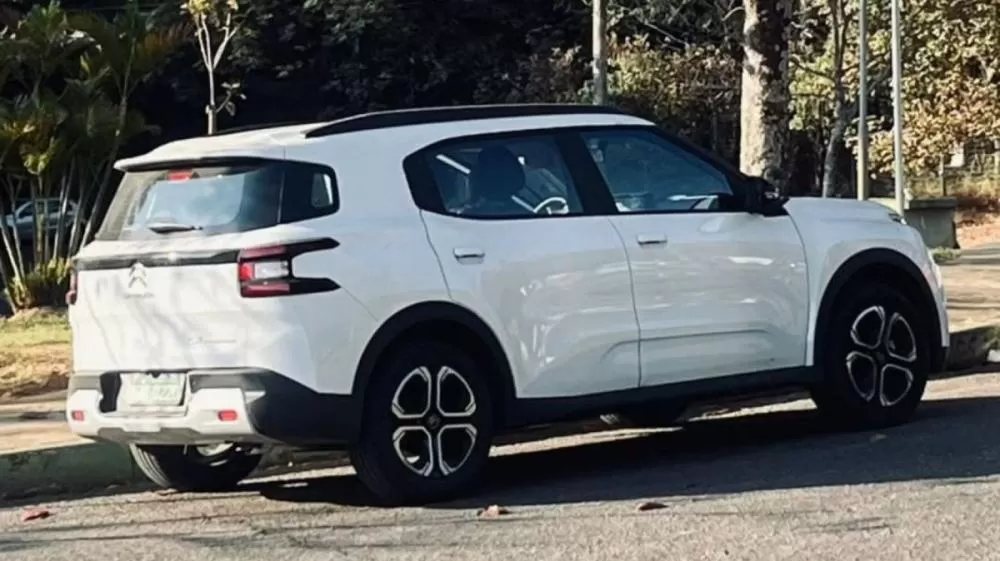 Citroën Aircross e mais modelos da Stellantis terão motor híbrido de Fastback