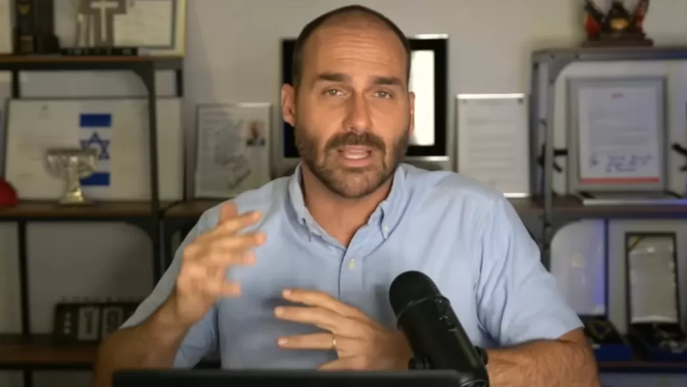 Eduardo volta a confrontar Tarcísio publicamente