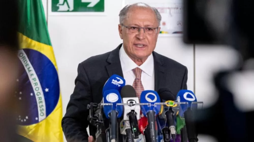 Alckmin Detalha Conversa com Secretário de Comércio dos EUA Sobre Tarifas de Trump